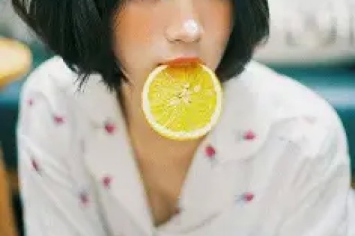 谢娜彻底塌房！这次张杰也救不了她