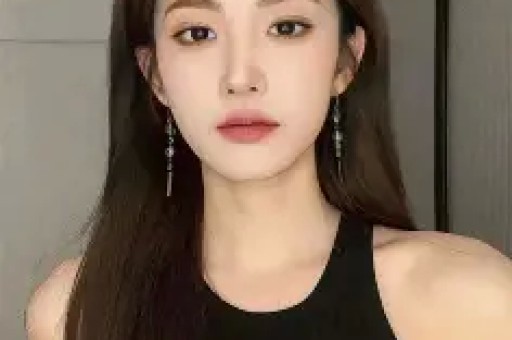易易紫曝明星翻红后会耍大牌:红了之后就会耍大牌身边有很多 易易紫曝明星翻红后会耍大牌:红了之后就会耍大牌身边有很多